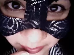 Coño peludo, grandes tetas y pezones juega en cam
