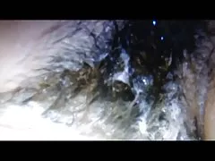 Sexy babe peluda ducha hoyos, culo, coño peludo, tetas