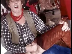 Vaquero Vintage polla llena el agujero de culo peludo chica (camaster)