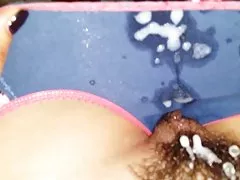 Cum en bragas :)