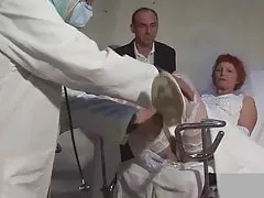 Novia de Gyno abuela