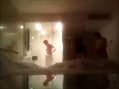 Desnuda, después de la ducha