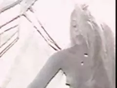 Real voyeur - vestuario - bastante Rubio tratando de bikini