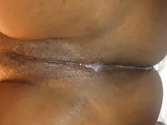 Lleno de semen otra vez