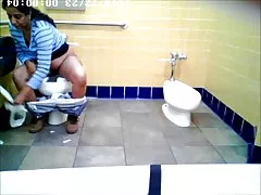 Indio en el teléfono