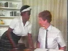 El Secretario poco